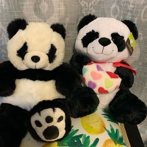 🆕 2 Plush Pandas Stuffed Animals